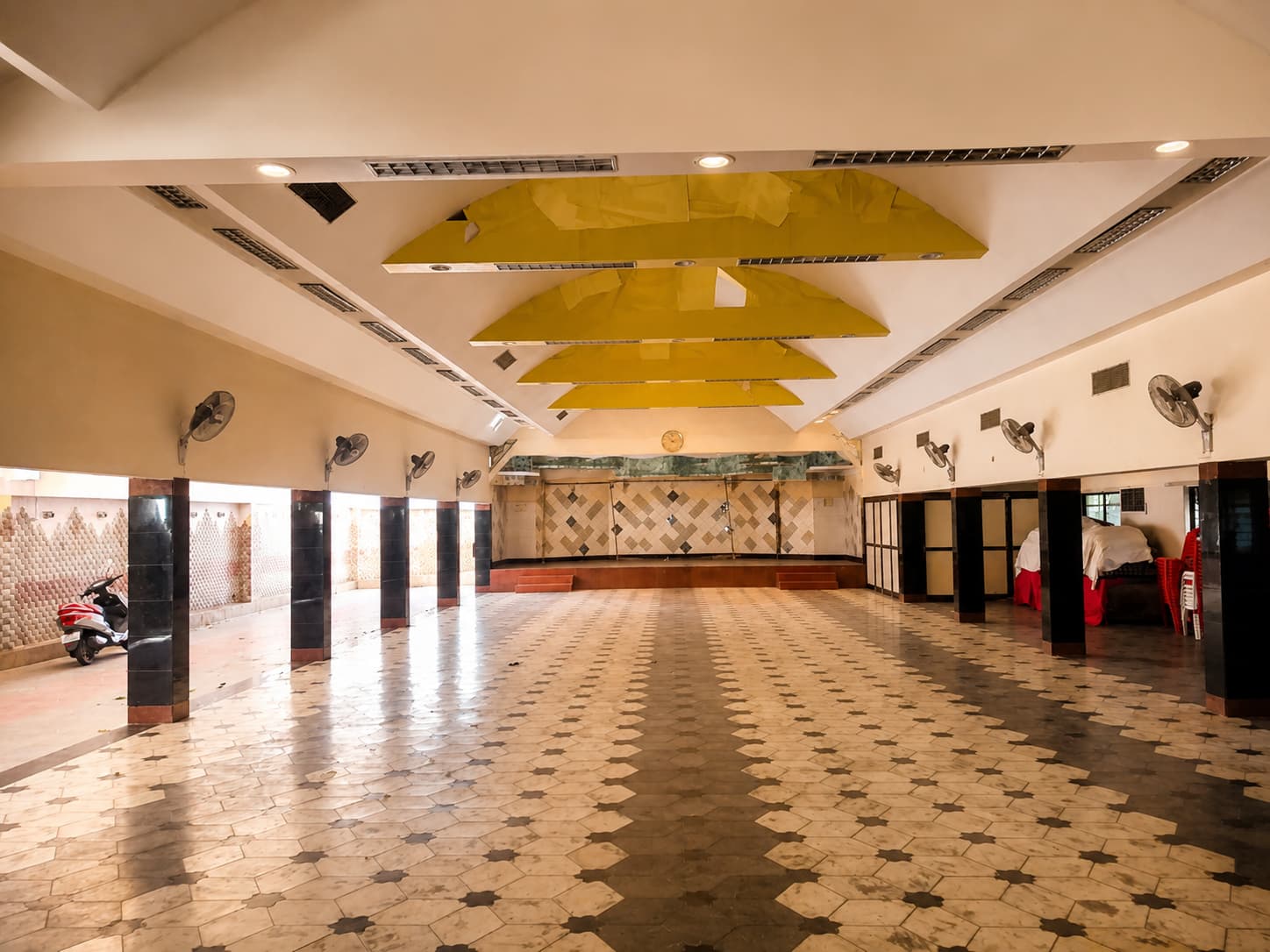 Jadhav Palace Big Hall 1