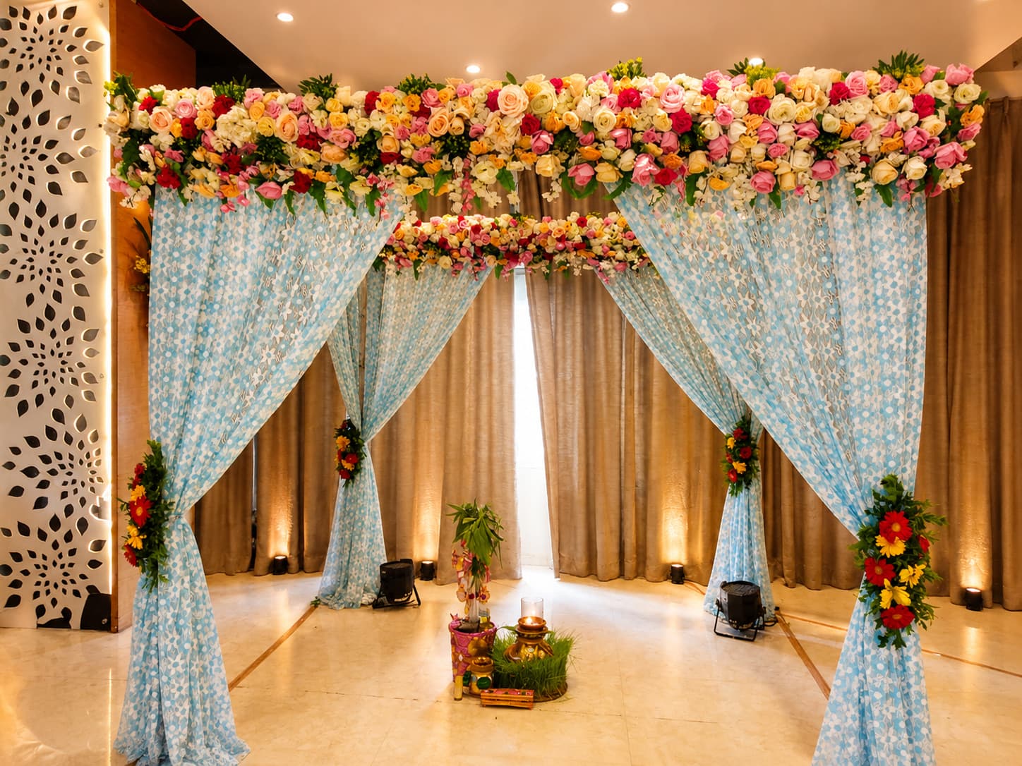 Royal Blue Decor Mandap