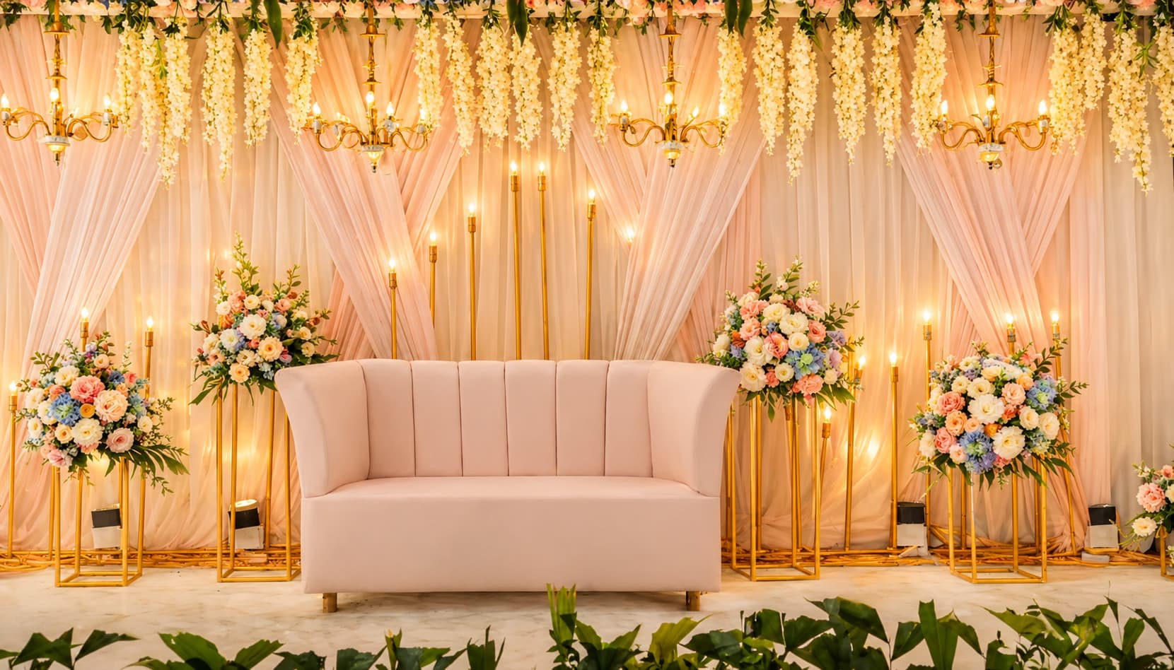 Romantic Blush and Gold Wedding Stage